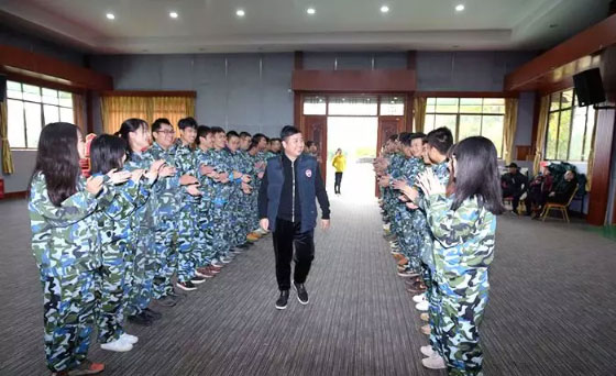 團(tuán)建活動(dòng) | 凝心聚力，我們是一家人！